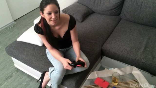 Natalie Hot has anal after playing videogames / BANG.com - PornGO.com