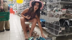 The lady in a hat without panties in the store Walmart - PornGO.com