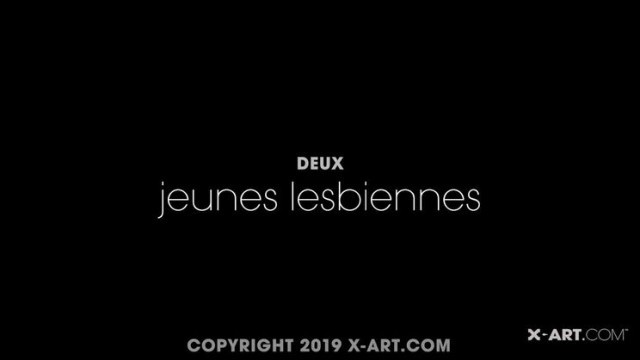 Deux Jeunes Lesbiennes / X-Art - PornGO.com